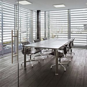 mesa de reuniones contemporánea