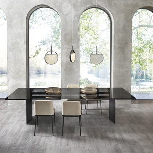 mesa contemporánea
