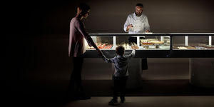 vitrina refrigerada mostrador / de isla / con luz / para pastelería