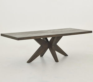 mesa de comedor contemporánea