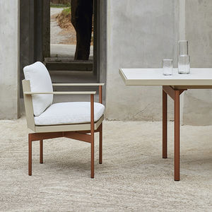 silla de comedor contemporánea
