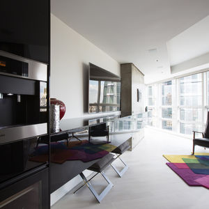 mueble TV contemporáneo / de vidrio lacado