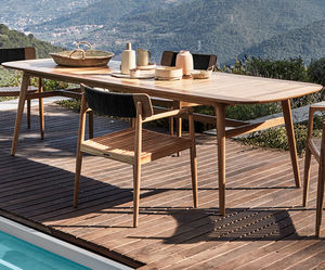 mesa de comedor contemporánea