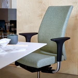 silla contemporánea