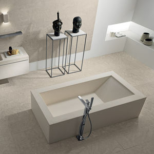 bañera independiente