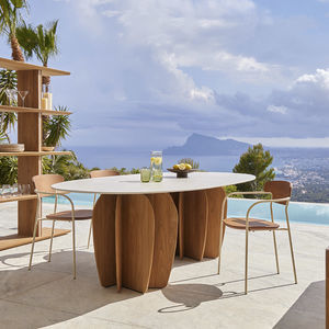 mesa contemporánea