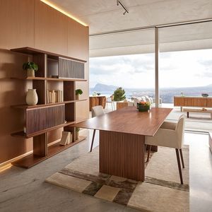 mesa contemporánea