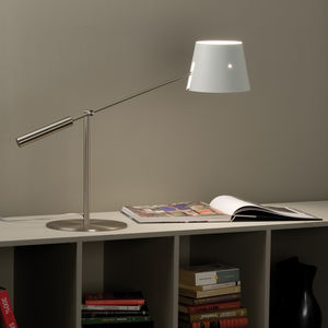 lámpara de mesa