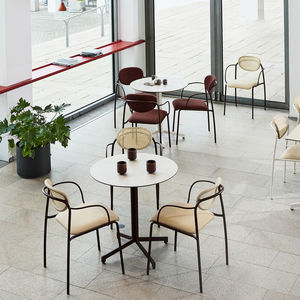 silla contemporánea