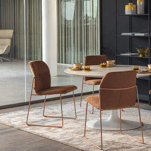 silla contemporánea