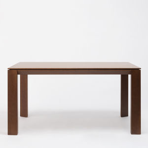 mesa contemporánea