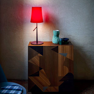 lámpara de mesa