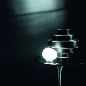 lámpara de mesa
