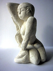 escultura de piedra