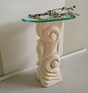 mesita pedestal contemporánea