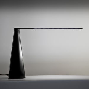 lámpara de mesa