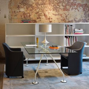 mesa de reuniones contemporánea