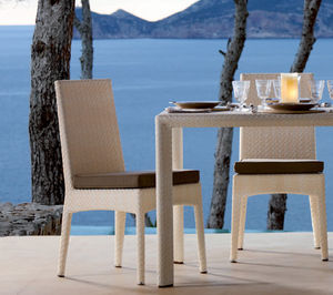 silla de jardín contemporánea