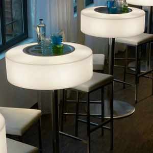 mesa contemporánea