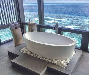 bañera ovalada
