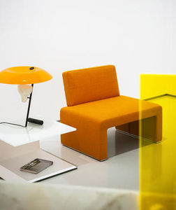 sillón bajo contemporáneo