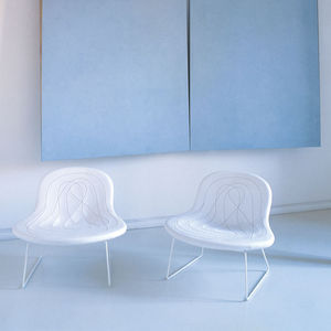 sillón bajo contemporáneo
