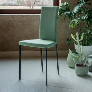 silla contemporánea