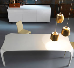 mesa de comedor contemporánea