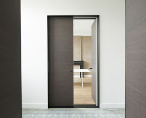 marco para puerta de aluminio anodizado