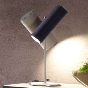 lámpara de mesa