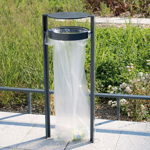 cubo de basura público