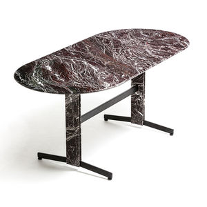 mesa contemporánea