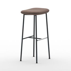 taburete de bar de diseño escandinavo