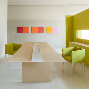 silla contemporánea