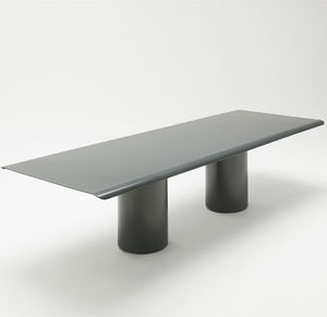 mesa de comedor contemporánea