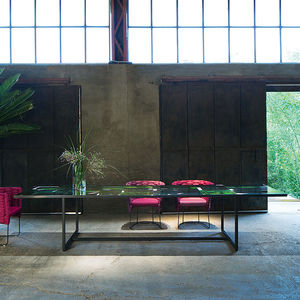 mesa de comedor contemporánea