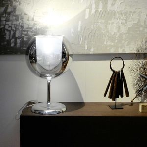 lámpara de mesa