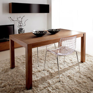 mesa de comedor contemporánea