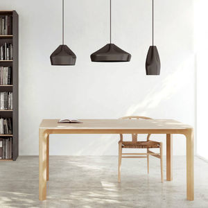 mesa contemporánea