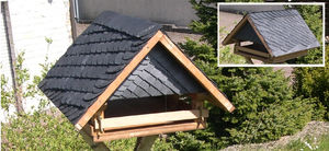 casita para pájaros con base