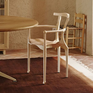 silla contemporánea