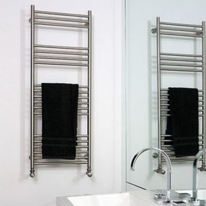 radiador toallero de agua caliente