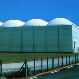 tensoestructura sobre armazón metálico