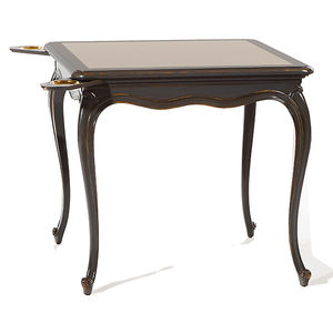 mesa de comedor de estilo Luis XV