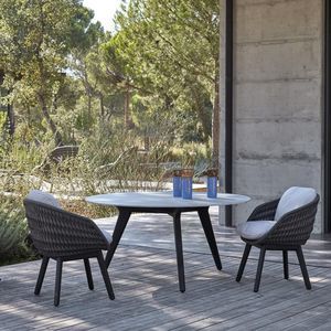 mesa de comedor contemporánea