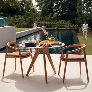 mesa de comedor contemporánea