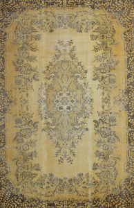 alfombra tradicional / con motivos / rectangular / a medida