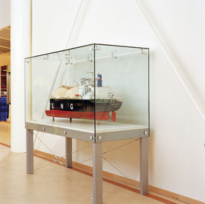 vitrina contemporánea