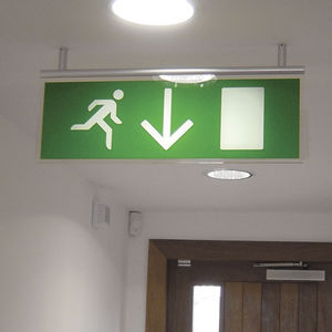 letrero de seguridad de incendio