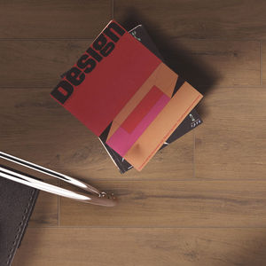 baldosa de gres porcelánico